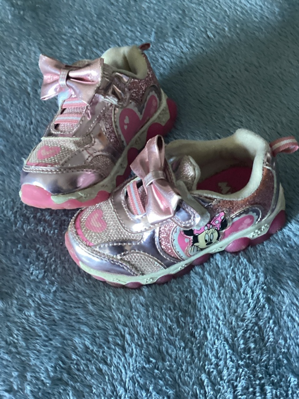 Disney Pink and Metallic Minnie Mouse Light-Up Sneakers with Bow